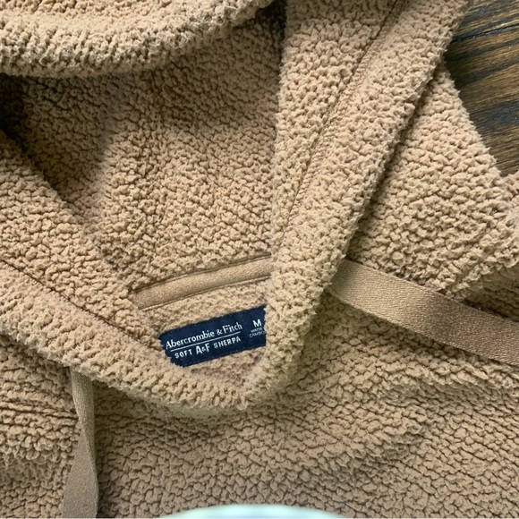 Light brown Abercrombie and Fitch Sherpa hoodie - Picture 11 of 11